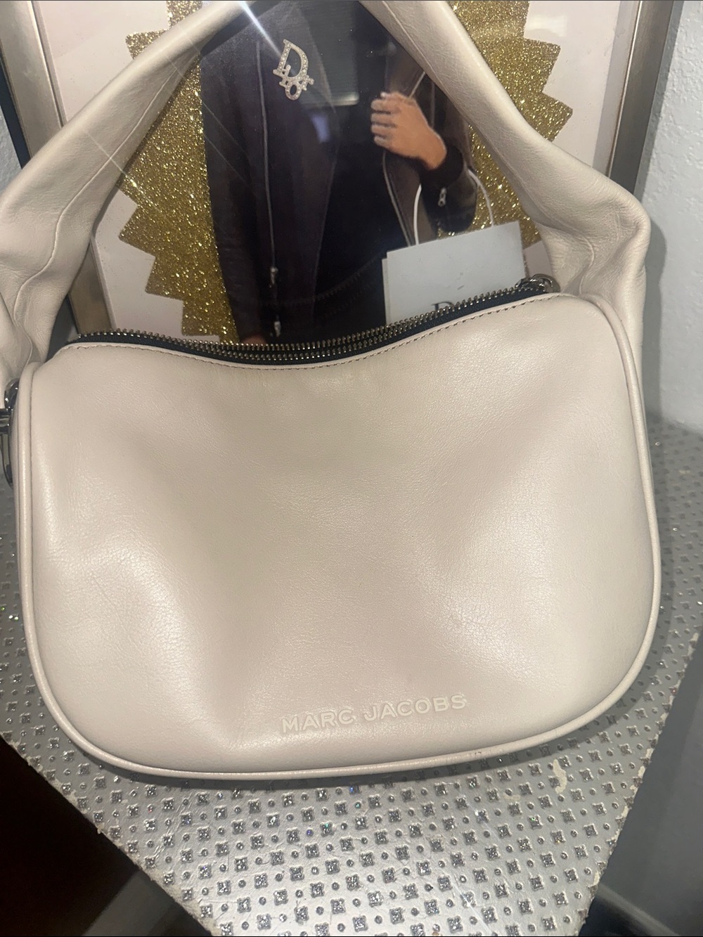 Marc Jacobs Off-White Leather Shoulder Bag